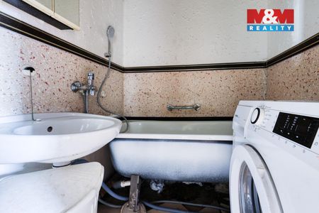 Pronájem bytu 3+1 79 m², Sídliště 614, Rotava - Photo 5