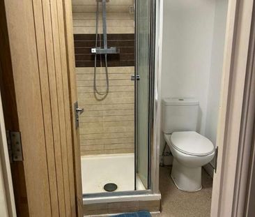 Sumatra Road London, NW6 - Photo 6