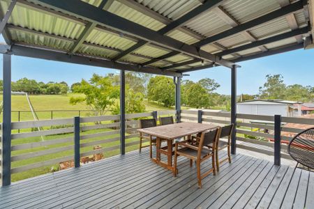 1 Natasha Court, Woodridge QLD 4114 - House For Rent - $580 | Domain - Photo 2