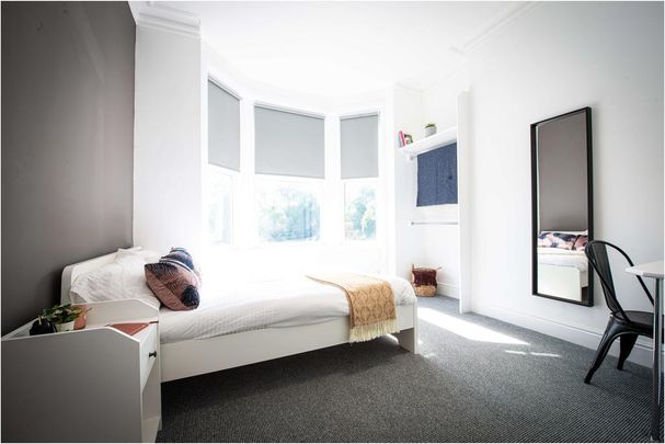 1 bedroom in a house share to rent - Photo 1