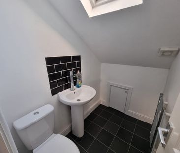 8 Bed End Terrace, Deane Road, L7 - Photo 6