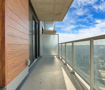 For Lease - 6 David Eyer Road Unit# 501, Richmond Hill, Ontario - Photo 5