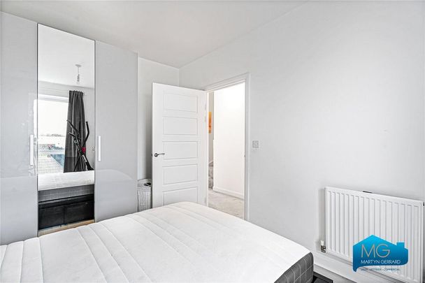 3 bedroom terraced house to rent - Photo 1