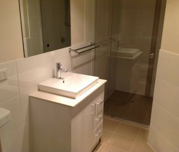 37 St Claire Avenue, St Clair - Photo 4