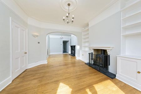 5 bedroom terraced house to rent - Photo 3