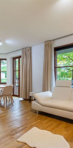 Appartement te huur in Oudergem voor € 2.150 met 3 slaapkamers - Photo 1