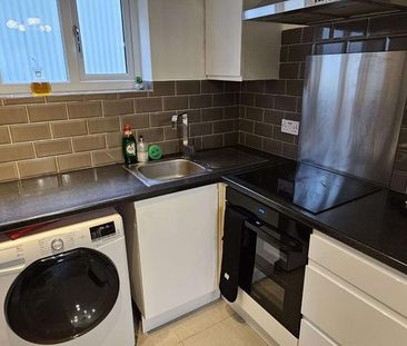 1 bedroom maisonette to rent - Photo 2