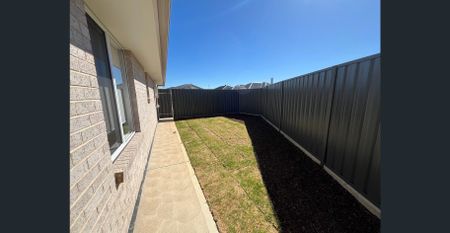 Brand New Family Home - Photo 2