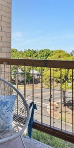 Stylish Studio Living with Balcony & Car Bay in Mount Lawley - Photo 4