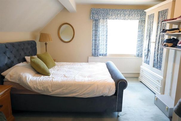 2 bedroom cottage to rent - Photo 1