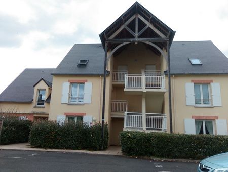 Location Appartement 1 pièce 28m² ST JEAN DE BRAYE 45800 - Photo 2