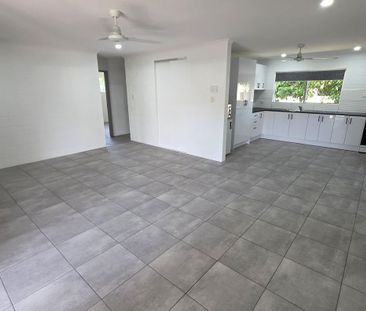 Modern & Low-Maintenance Duplex - Photo 1