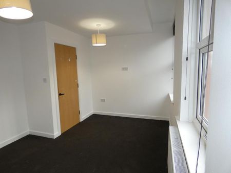 2 bedroom property to rent - Photo 2