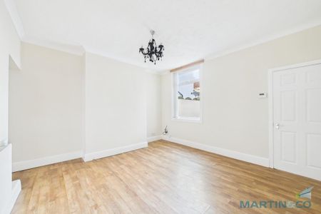 1 bedroom ground floor flat to rent - Photo 2