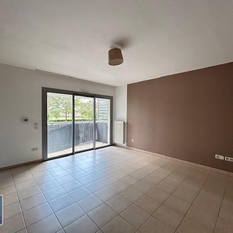 Location Appartement 3 pièces 78m² ST DIZIER 52100 - Photo 1