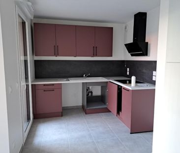 Location Appartement 1 pièce 28m² THONON LES BAINS 74200 - Photo 3