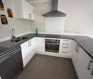 Brick and tile beauty - Photo 6