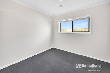 Brand New | Low Living Cost | Zero Maintenance | Elite Schools - Photo 5