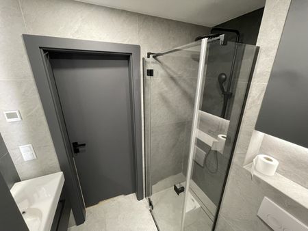 Przestronne, nowoczesne mieszkanie, ul. Wybickiego - Photo 4