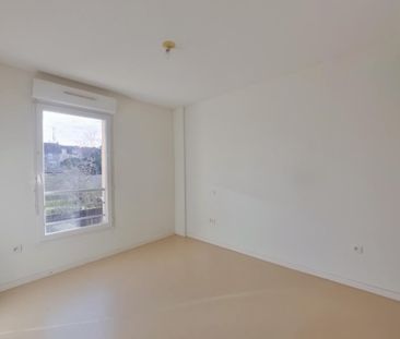 Location Appartement 3 pièces 68m² CHATELLERAULT 86100 - Photo 5