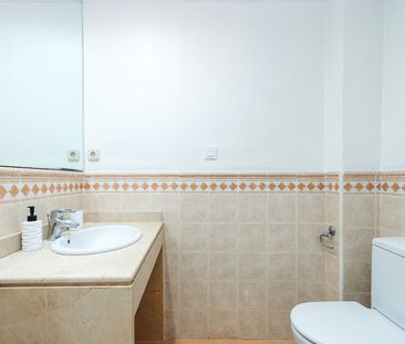 Ground Floor Apartment in The Golden Mile - Photo 2