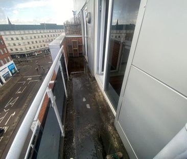 1 bedroom flat to rent - Photo 4