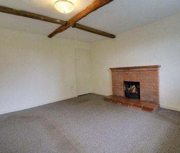 3 bedroom detached house to rent - Photo 2