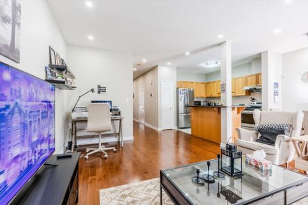 For Lease - 7385 Magistrate Terrace Unit# 18, Mississauga, Ontario - Photo 2