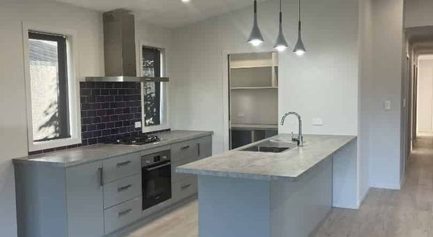 Modern Family Home - Photo 1
