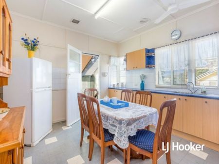 31 Chigwell Street, Wavell Heights QLD, Belconnen - Photo 4