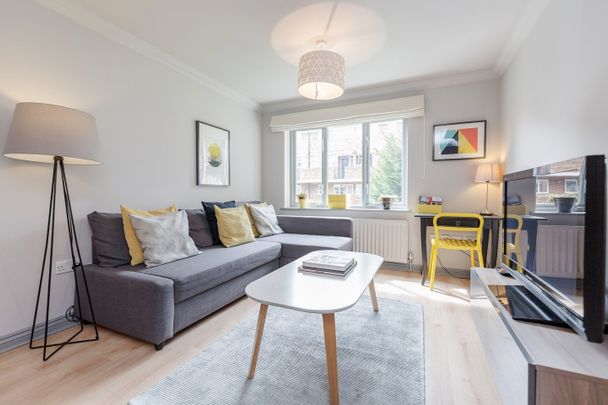 2 Bed Flat, Hoxton Square, N1 - Photo 1