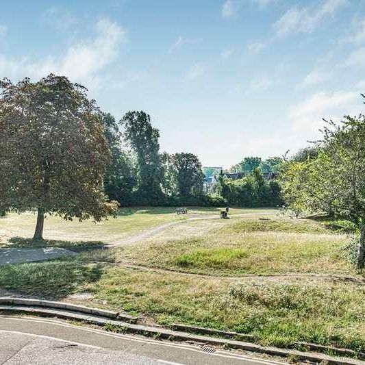 St. Michael's Terrace, Muswell Hill, London, N22 - Photo 1