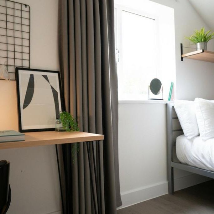 1 bedroom in a house share to rent - Photo 1