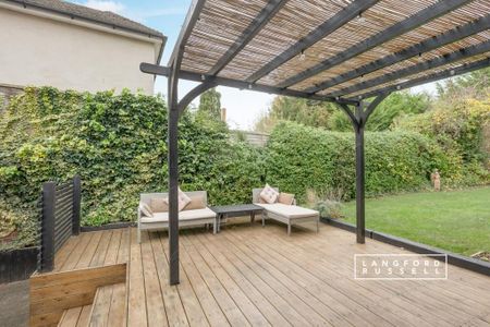 4 bedroom semi-detached house to rent - Photo 3