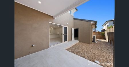 Natural Light Filled Family Home - Photo 2