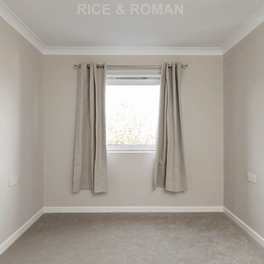 1 Bedroom Apartment - Photo 1