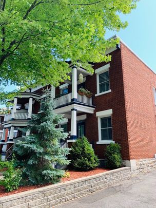 16 Desjardins Avenue - B - Photo 1