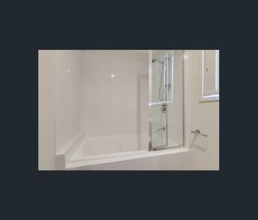 LARGE STUDIO UNIT WITH PARKING & STORE ROOM - Photo 3