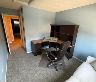 For Lease - 10 Bassett Boulevard Unit# 115, Whitby, Ontario - Photo 6