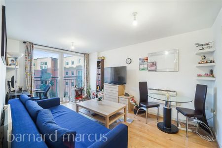 Wooldridge Close - Photo 2