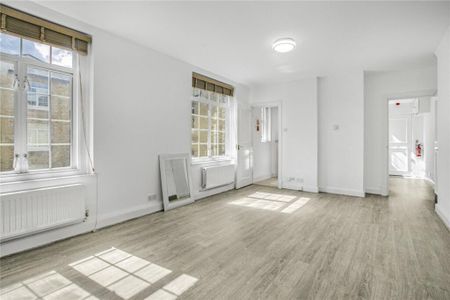 Studio to rent - Photo 2