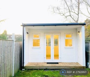 2 bedroom maisonette to rent - Photo 1