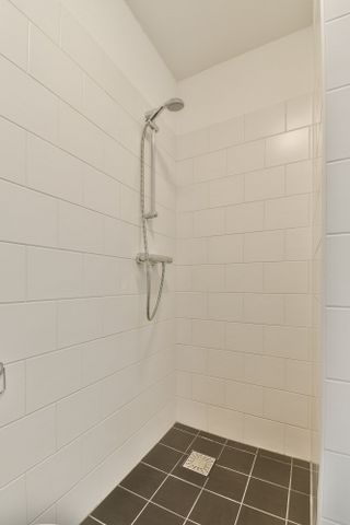 Te huur: Huis Waldorpstraat 1010 in Den Haag - Foto 3