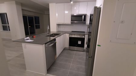 For Lease - 3270 Sheppard Avenue Unit# 422, Toronto, Ontario - Photo 4