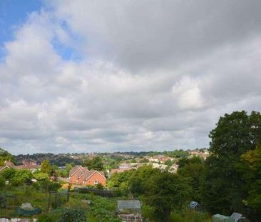 Stoney Grove, Chesham, HP5 - Photo 2
