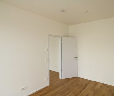 *ERSTBEZUG* Lichtdurchflutete 2-Zimmer Wohnung mit Balkon direkt am... - Foto 1