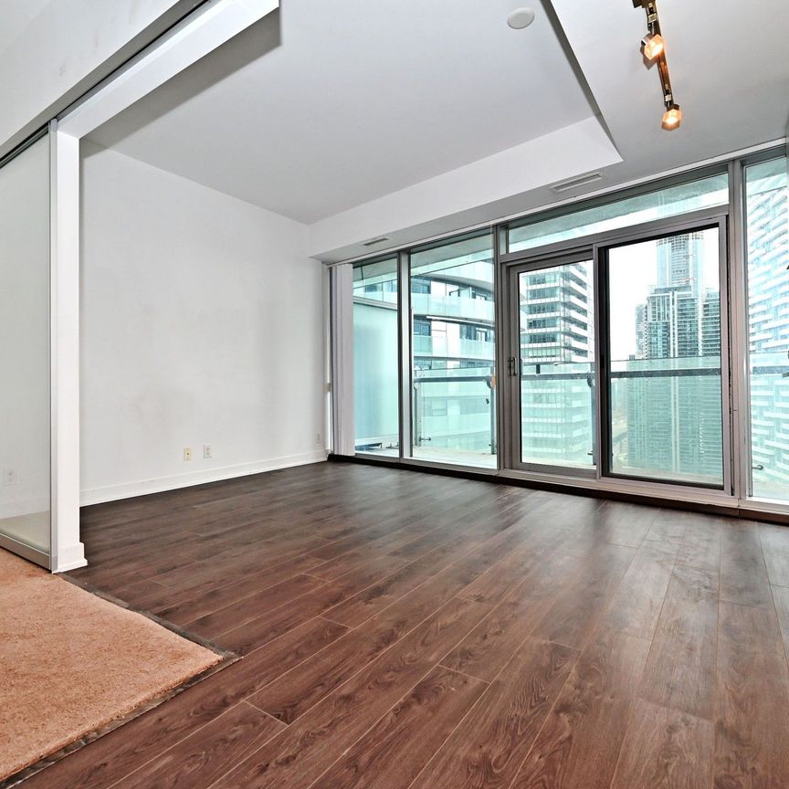 For Lease - 12 York Street Unit# 2801, Toronto, Ontario - Photo 1