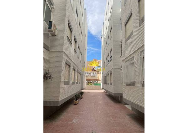 THREE-BEDROOM APARTMENT – SANTA POLA