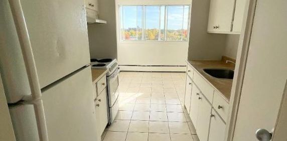 1 CH - 1 SDB - Montréal - $1,395 /mo - Photo 2
