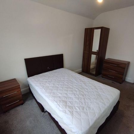 5 bedroom house share to rent - Photo 3